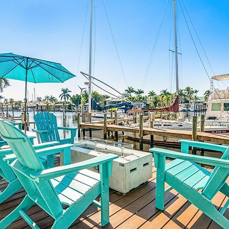 Latitude 26 Waterfront Boutique Resort - Fort Myers Beach Bagian luar foto