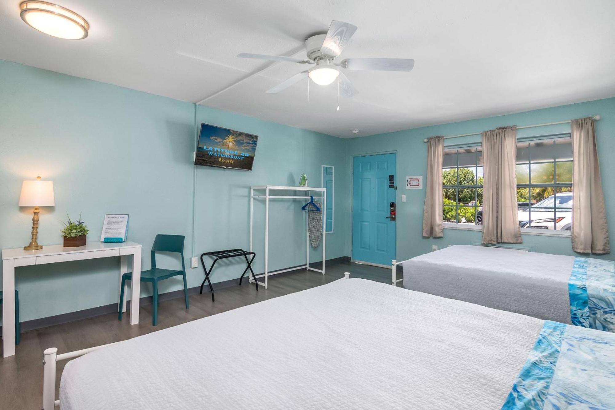 Latitude 26 Waterfront Boutique Resort - Fort Myers Beach Bagian luar foto