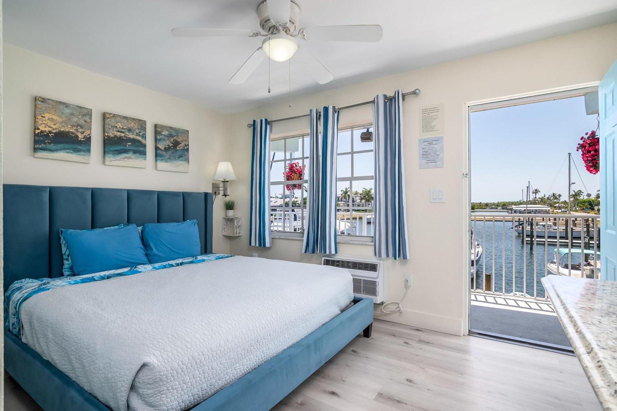 Latitude 26 Waterfront Boutique Resort - Fort Myers Beach Bagian luar foto