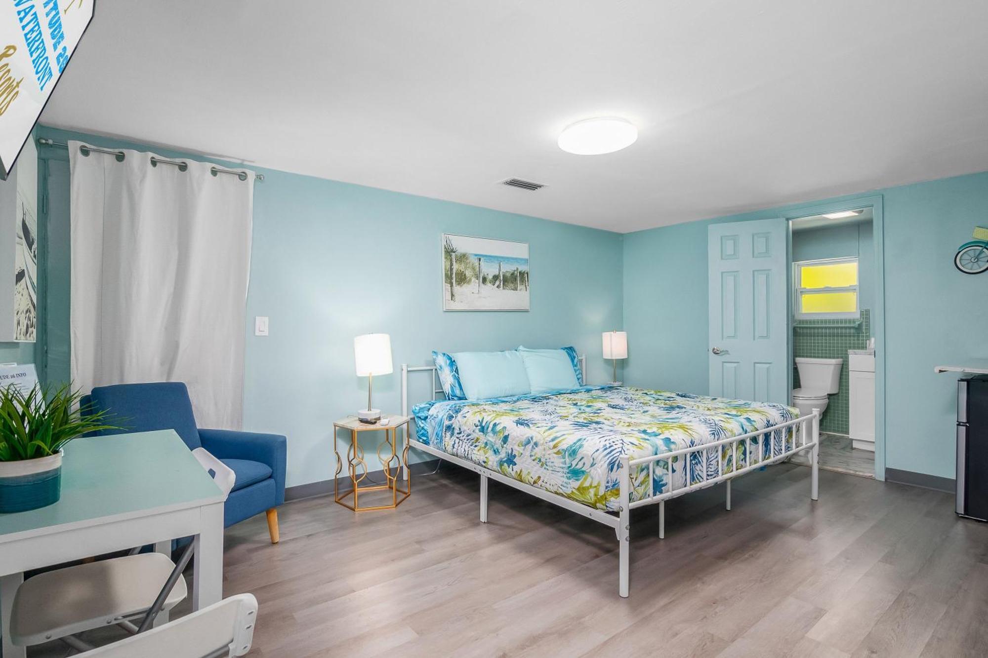 Latitude 26 Waterfront Boutique Resort - Fort Myers Beach Bagian luar foto